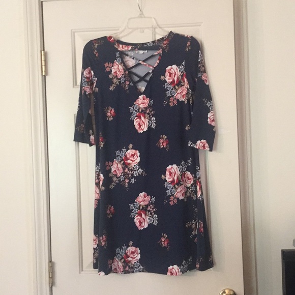 Fig and Olive V-Cut Blue Floral Juniors Dress - Picture 1 of 1